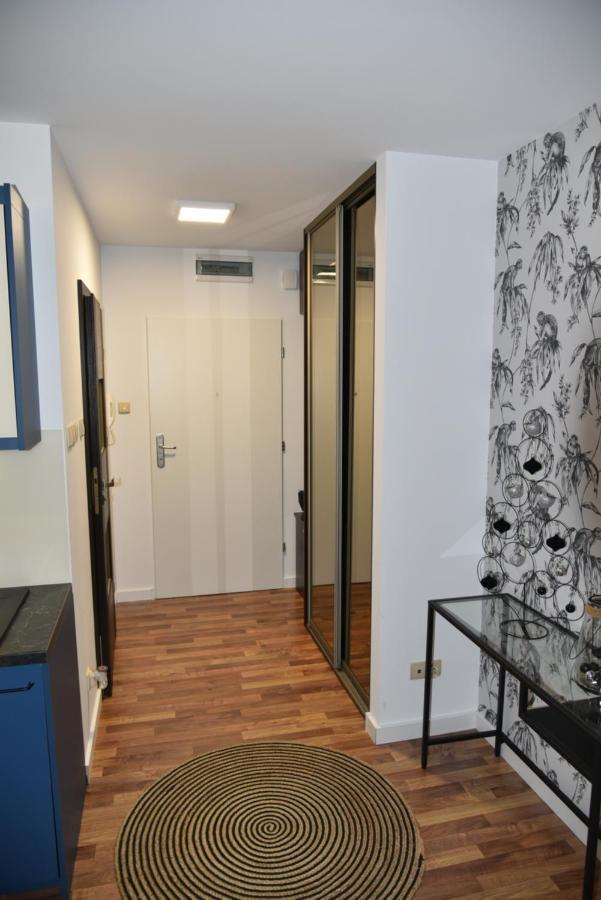 Apartament Jantar Z Ogrodem Kołobrzeg Kültér fotó