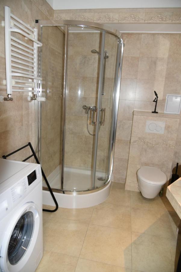 Apartament Jantar Z Ogrodem Kołobrzeg Kültér fotó