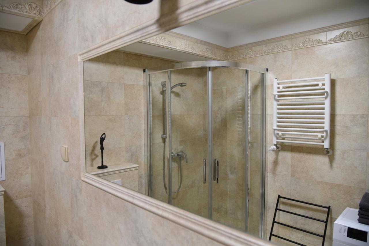 Apartament Jantar Z Ogrodem Kołobrzeg Kültér fotó