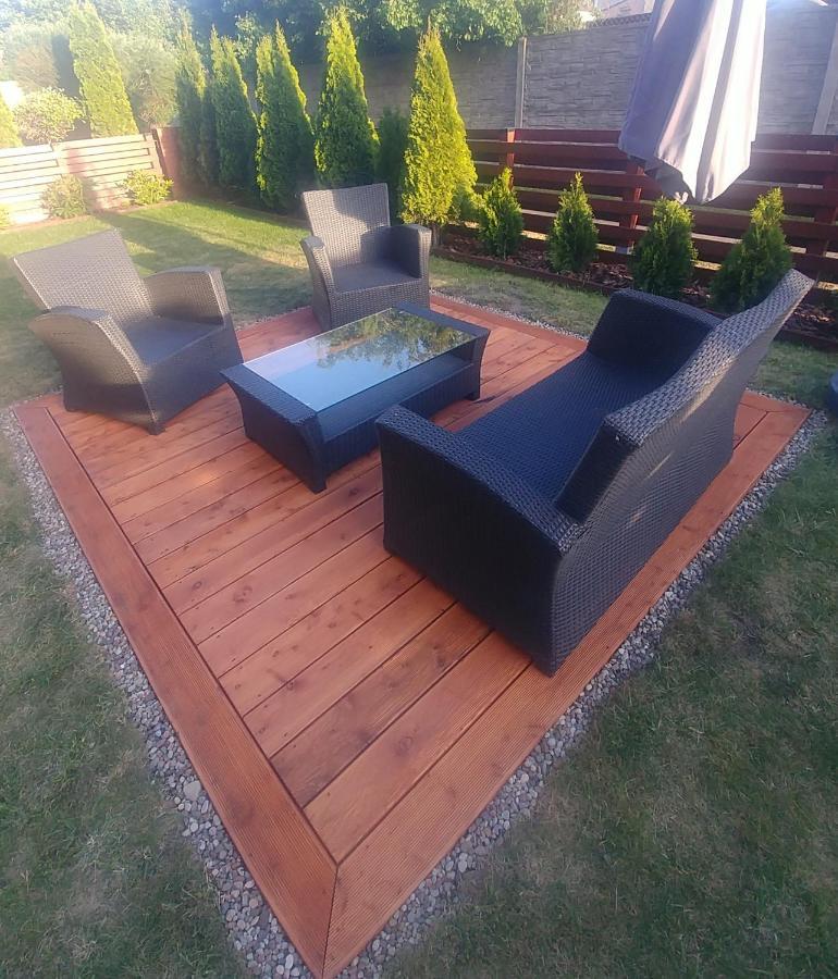 Apartament Jantar Z Ogrodem Kołobrzeg Kültér fotó